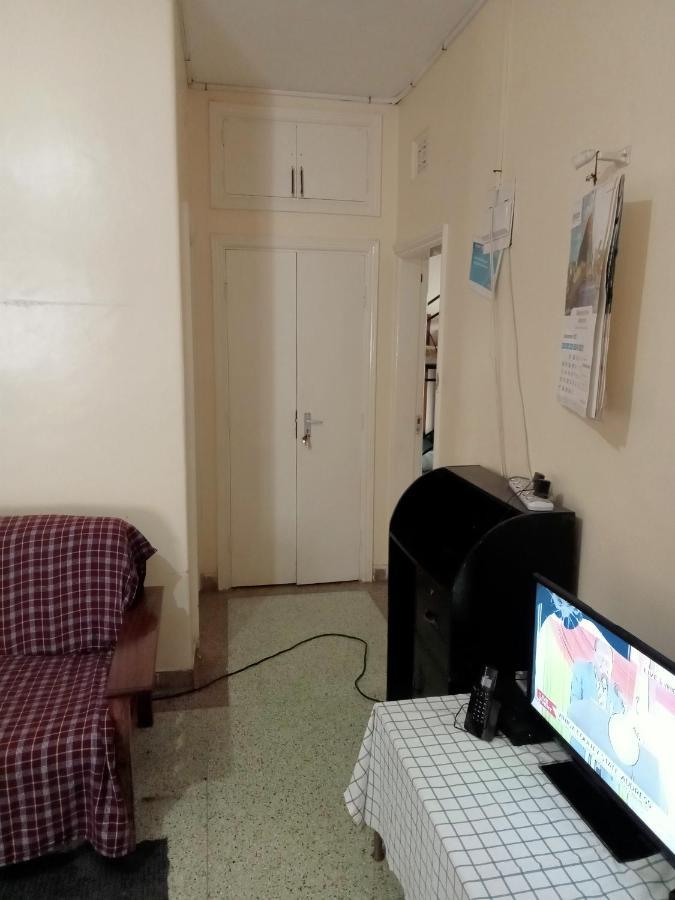 Pinkroses Gardens Hostel Найроби Екстериор снимка