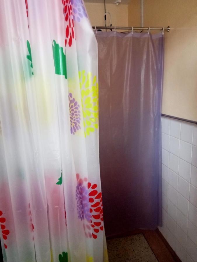 Pinkroses Gardens Hostel Найроби Екстериор снимка