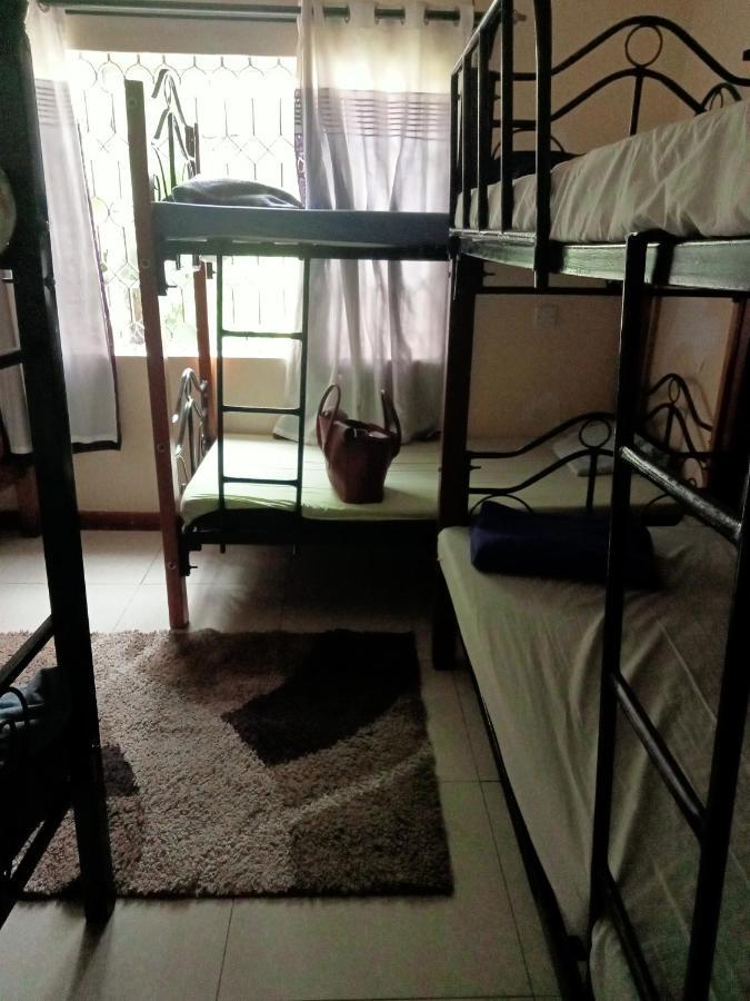 Pinkroses Gardens Hostel Найроби Екстериор снимка