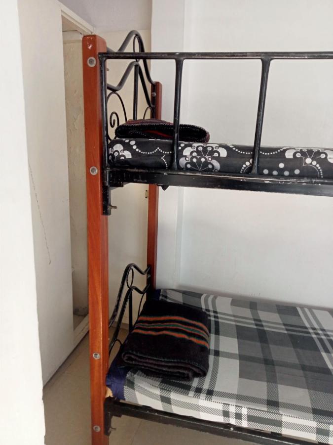 Pinkroses Gardens Hostel Найроби Екстериор снимка