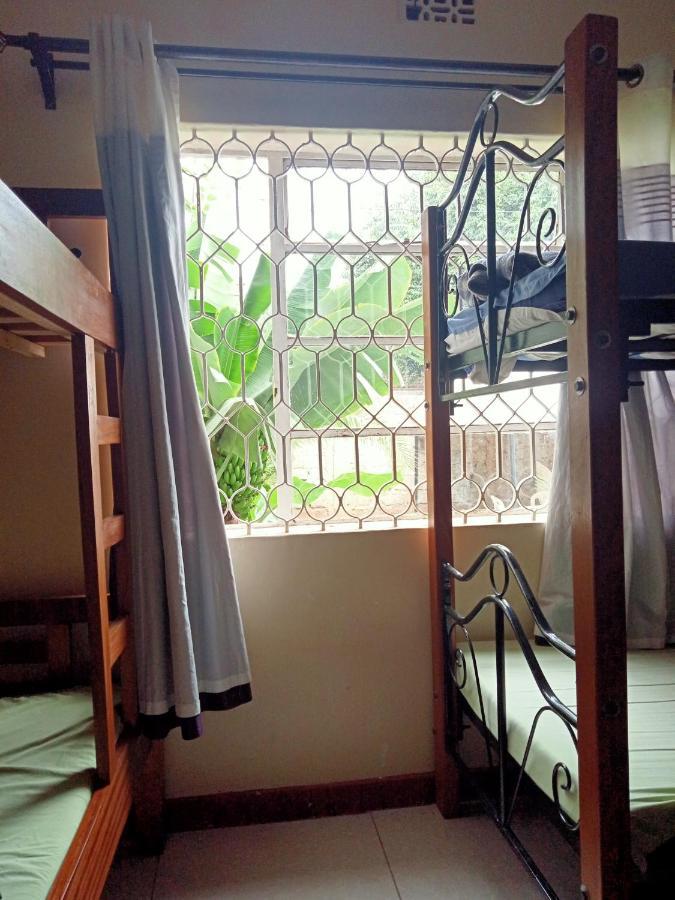 Pinkroses Gardens Hostel Найроби Екстериор снимка